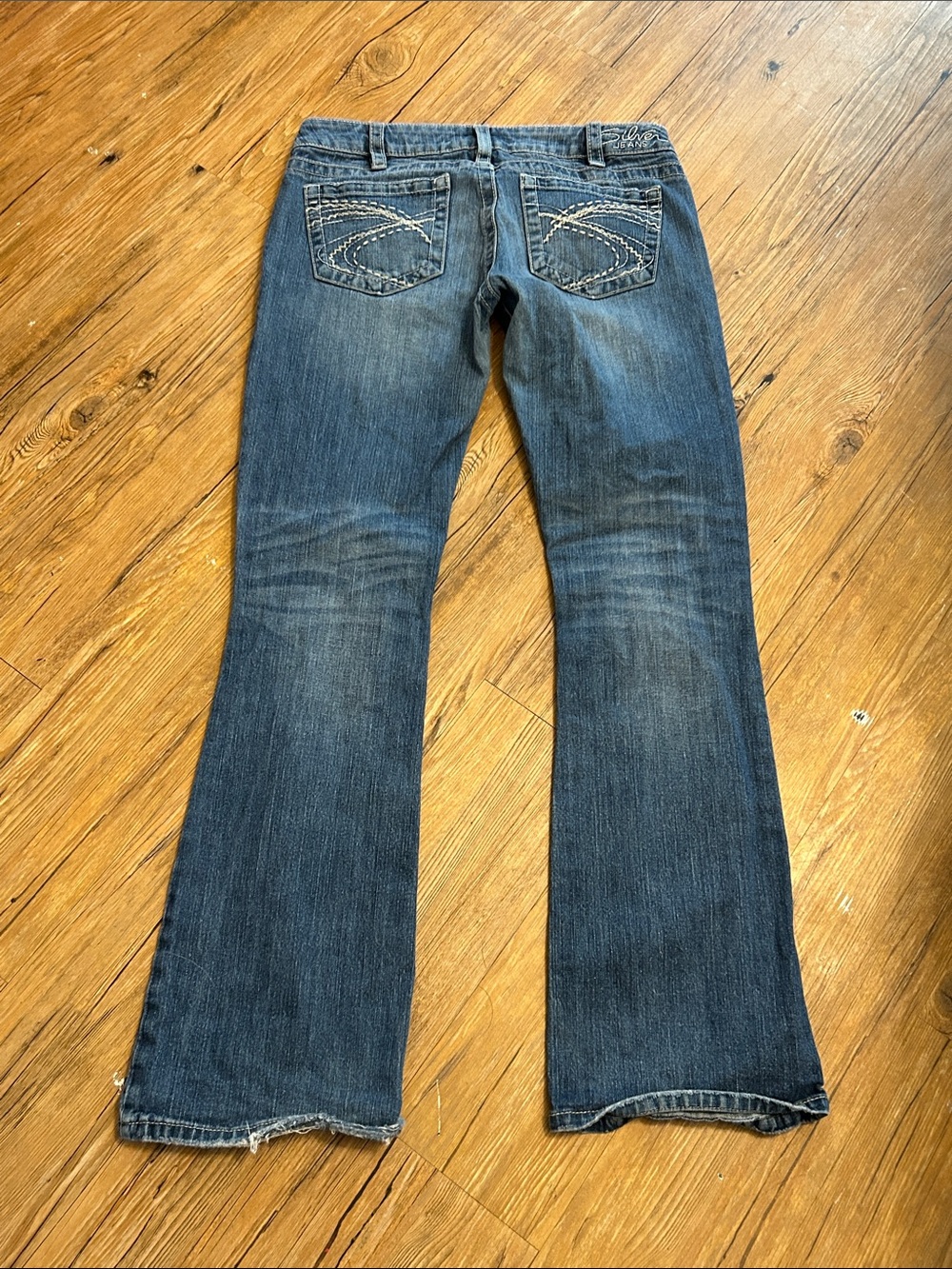 Silver Women’s Jeans Size 30 - Picture 6 of 8